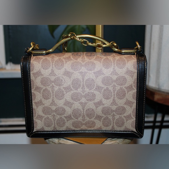 Coach Riley Top Handle 22 - Picture 5 of 10